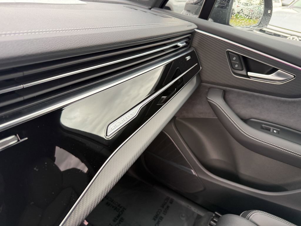 New 2026 Audi SQ7 Premium Plus image 23