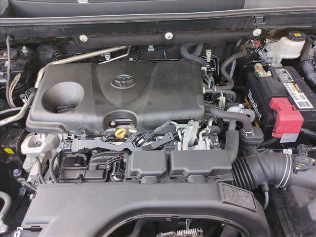 Certified 2019 Toyota RAV4 LE FWD image 21