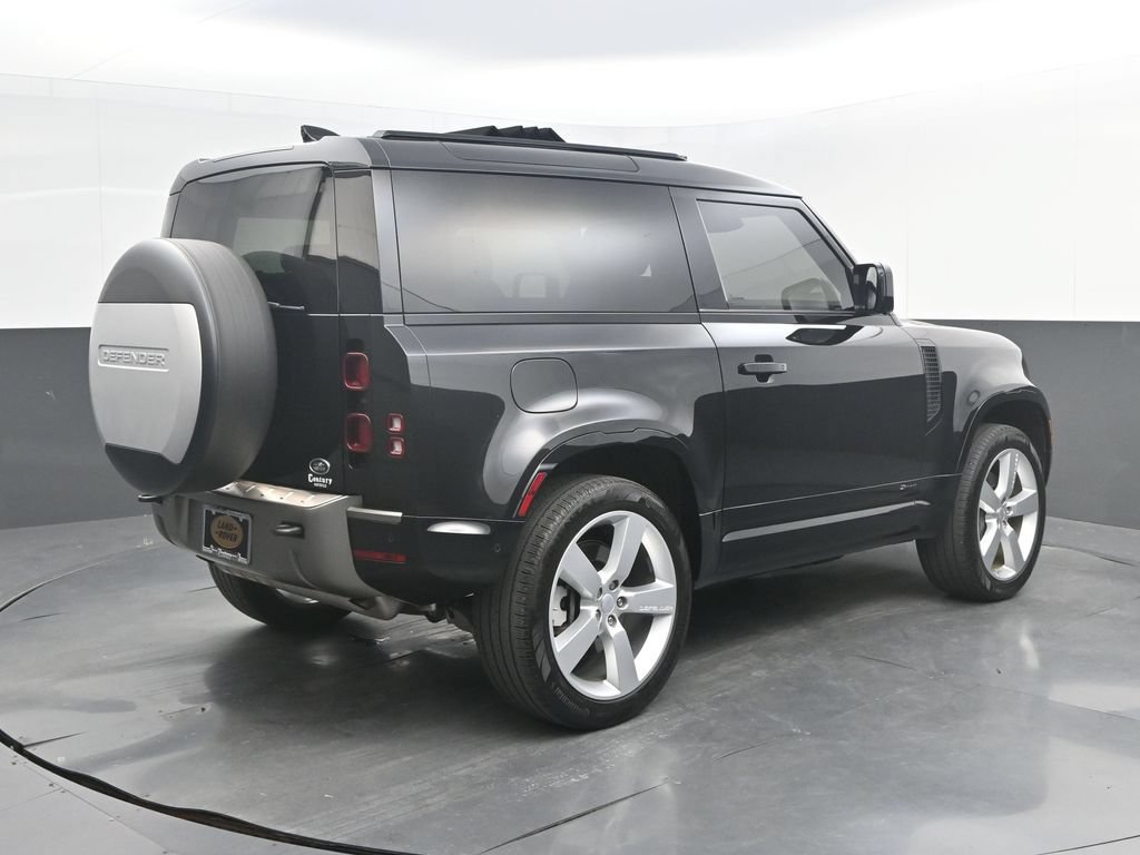 Used 2021 Land Rover Defender 90 X-Dynamic S AWD/4WD image 7