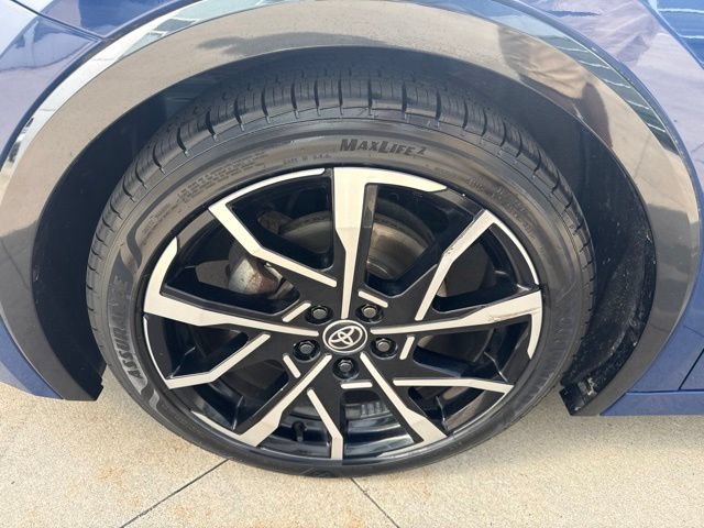Used 2023 Toyota Prius Prime FWD image 12