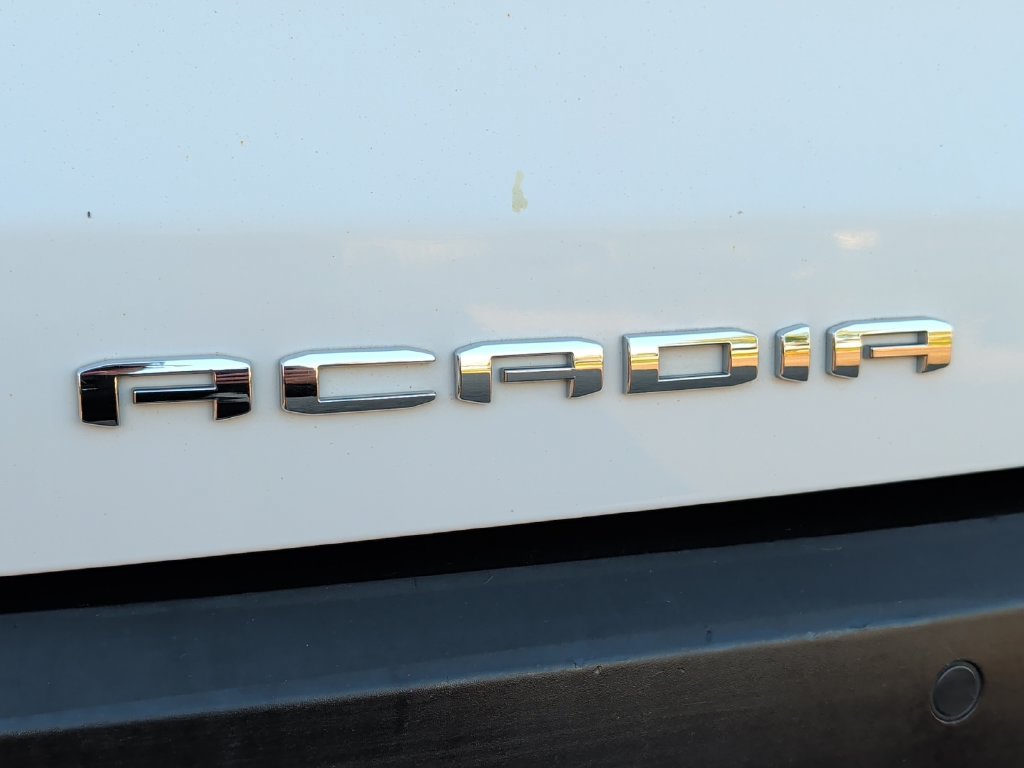 Used 2023 GMC Acadia SLT AWD/4WD image 41