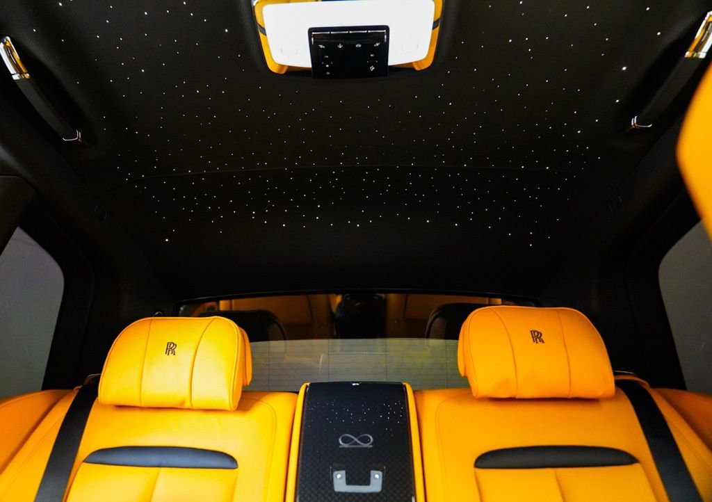 Certified 2024 Rolls-Royce Cullinan Black Badge w/ Driver's Package image 25