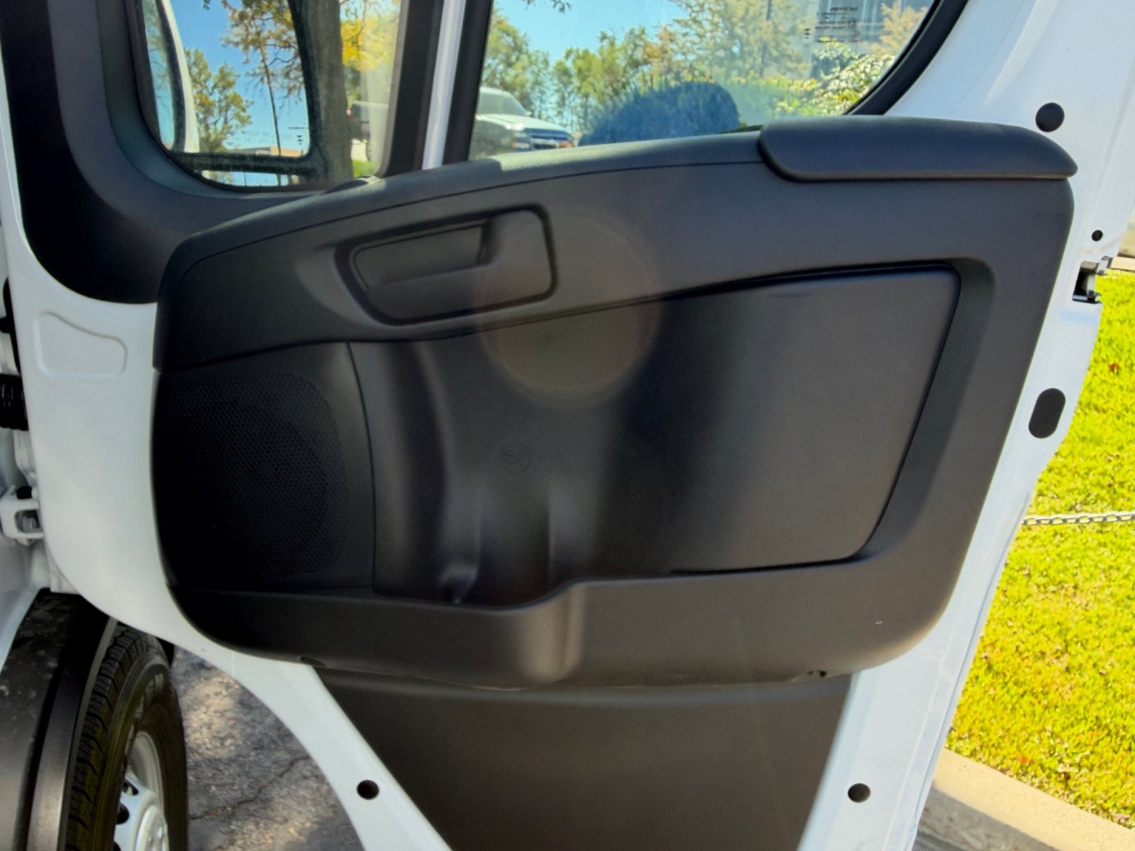 New 2027 RAM ProMaster 2500 w/ Convenience Group FWD image 26