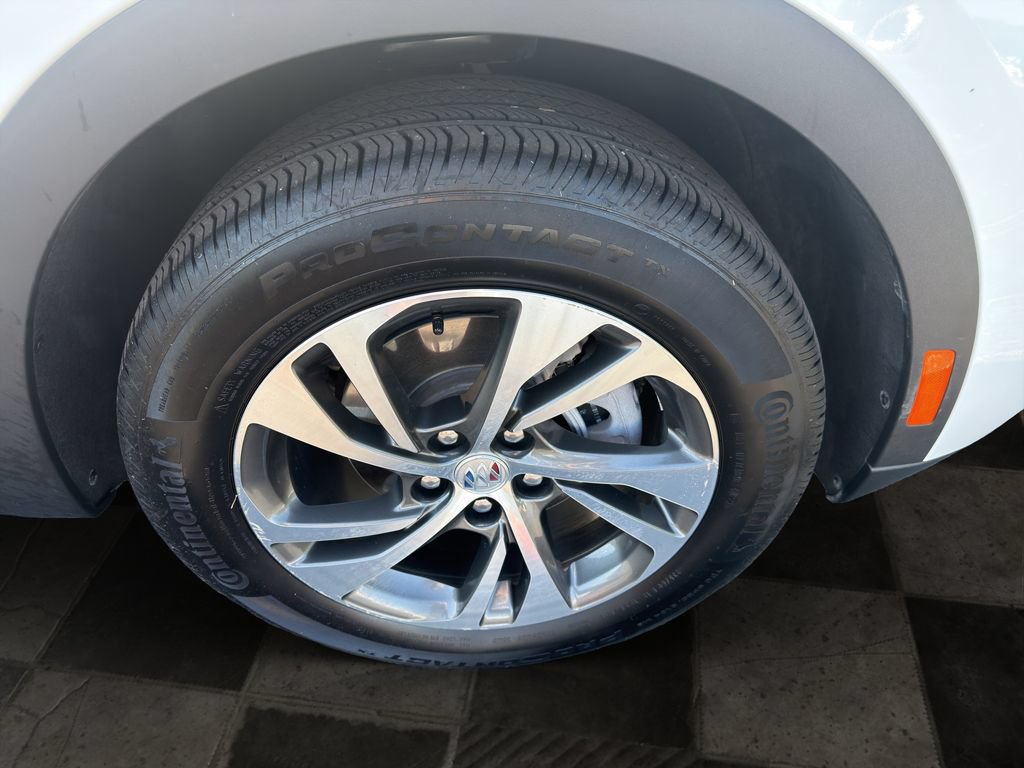Certified 2023 Buick Envision Essence FWD image 11