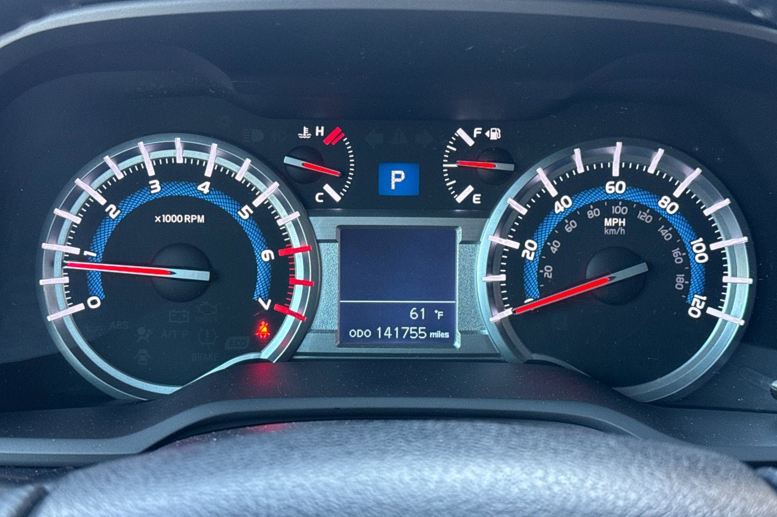Used 2014 Toyota 4Runner SR5 AWD/4WD image 30