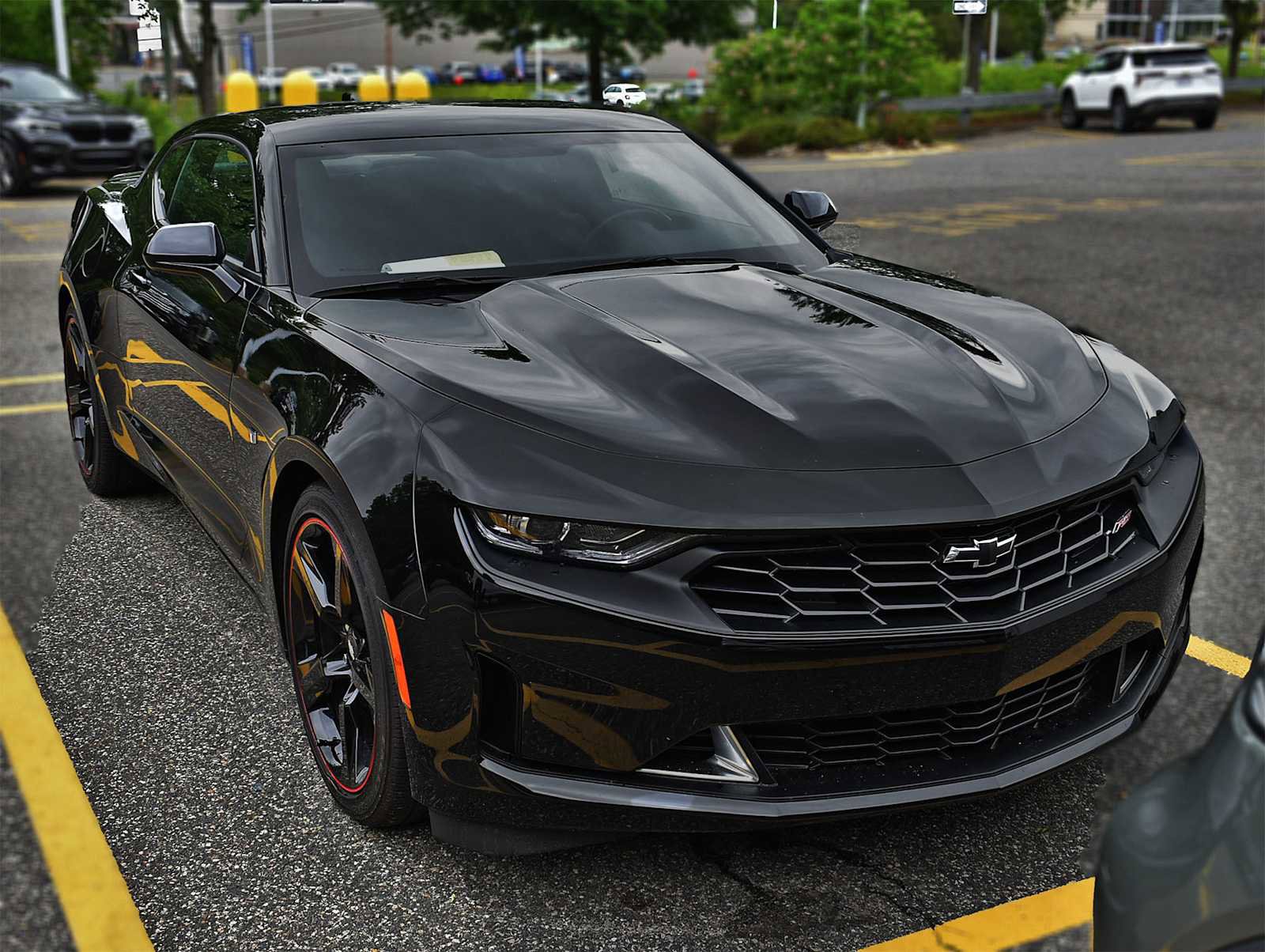 Used 2021 Chevrolet Camaro LT w/ RS Package RWD image 5