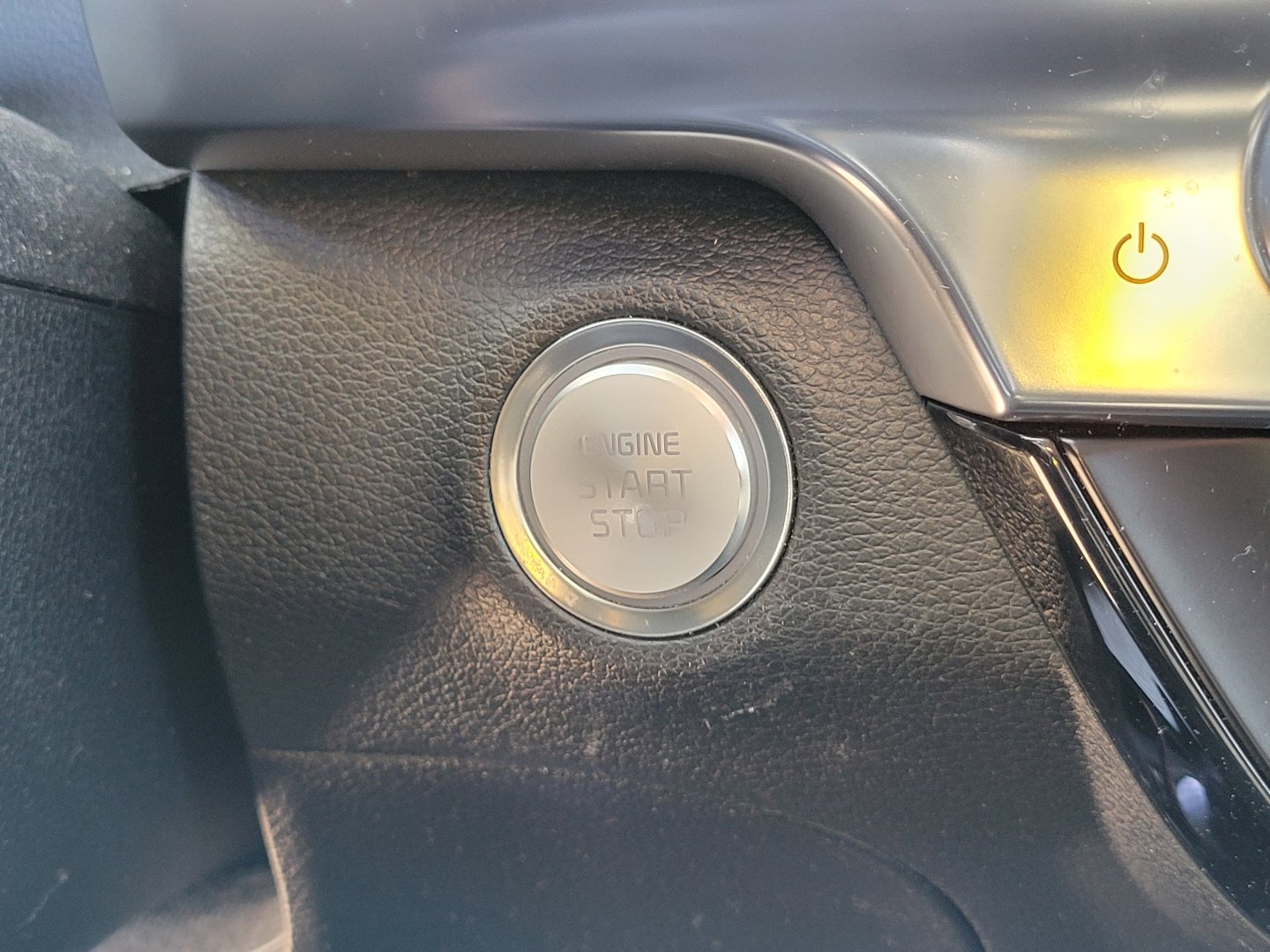 Used 2022 Kia Telluride SX image 29