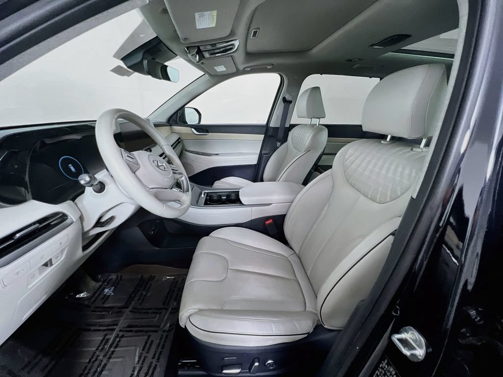 Used 2024 Hyundai Palisade Limited AWD/4WD image 21