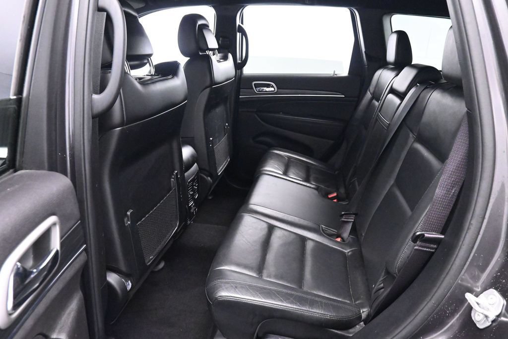 Used 2020 Jeep Grand Cherokee Limited AWD/4WD image 18