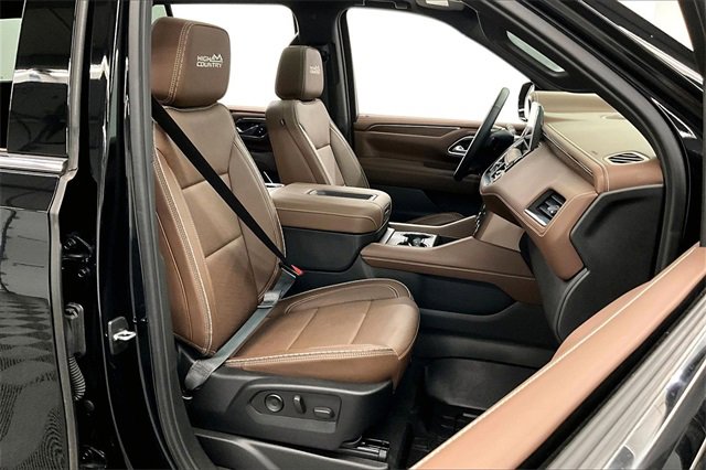 Used 2024 Chevrolet Tahoe High Country image 7