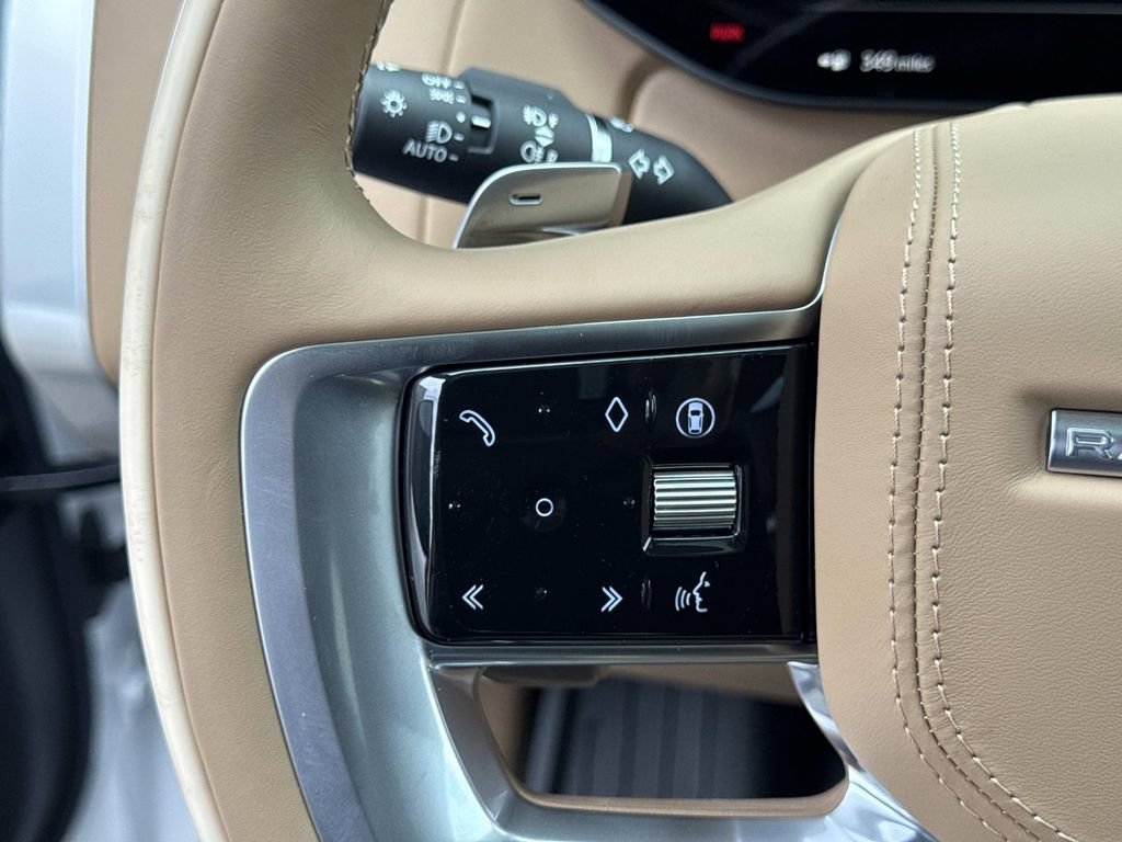 New 2026 Land Rover Range Rover SV AWD/4WD image 31