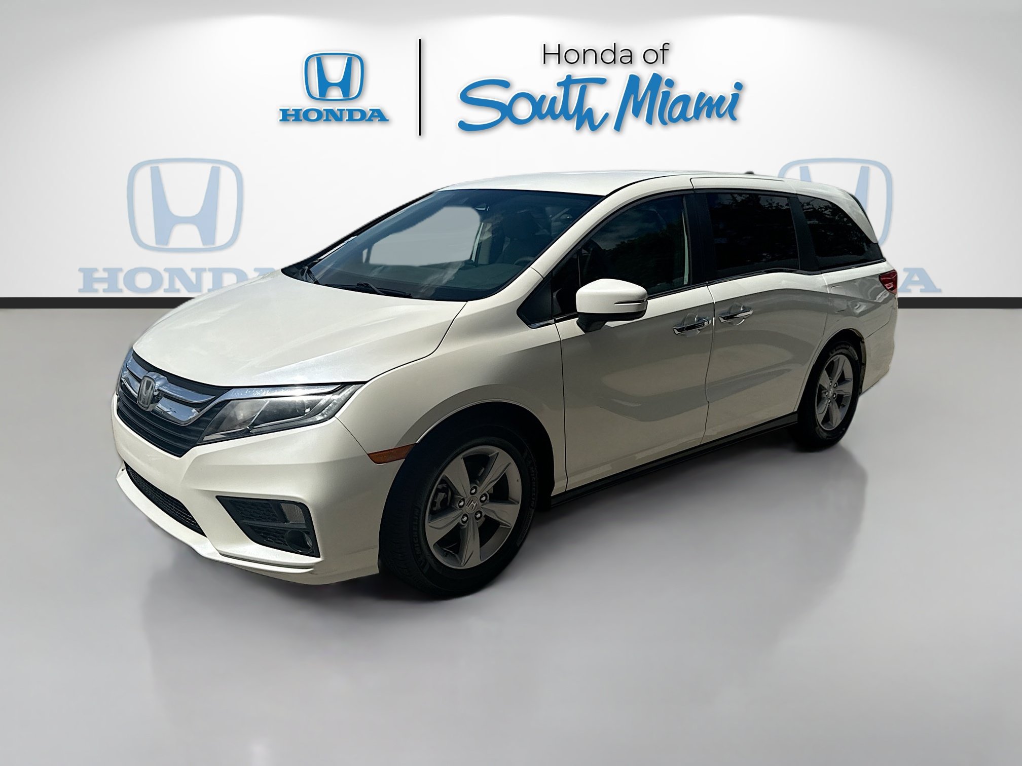 Certified 2018 Honda Odyssey EX image 3