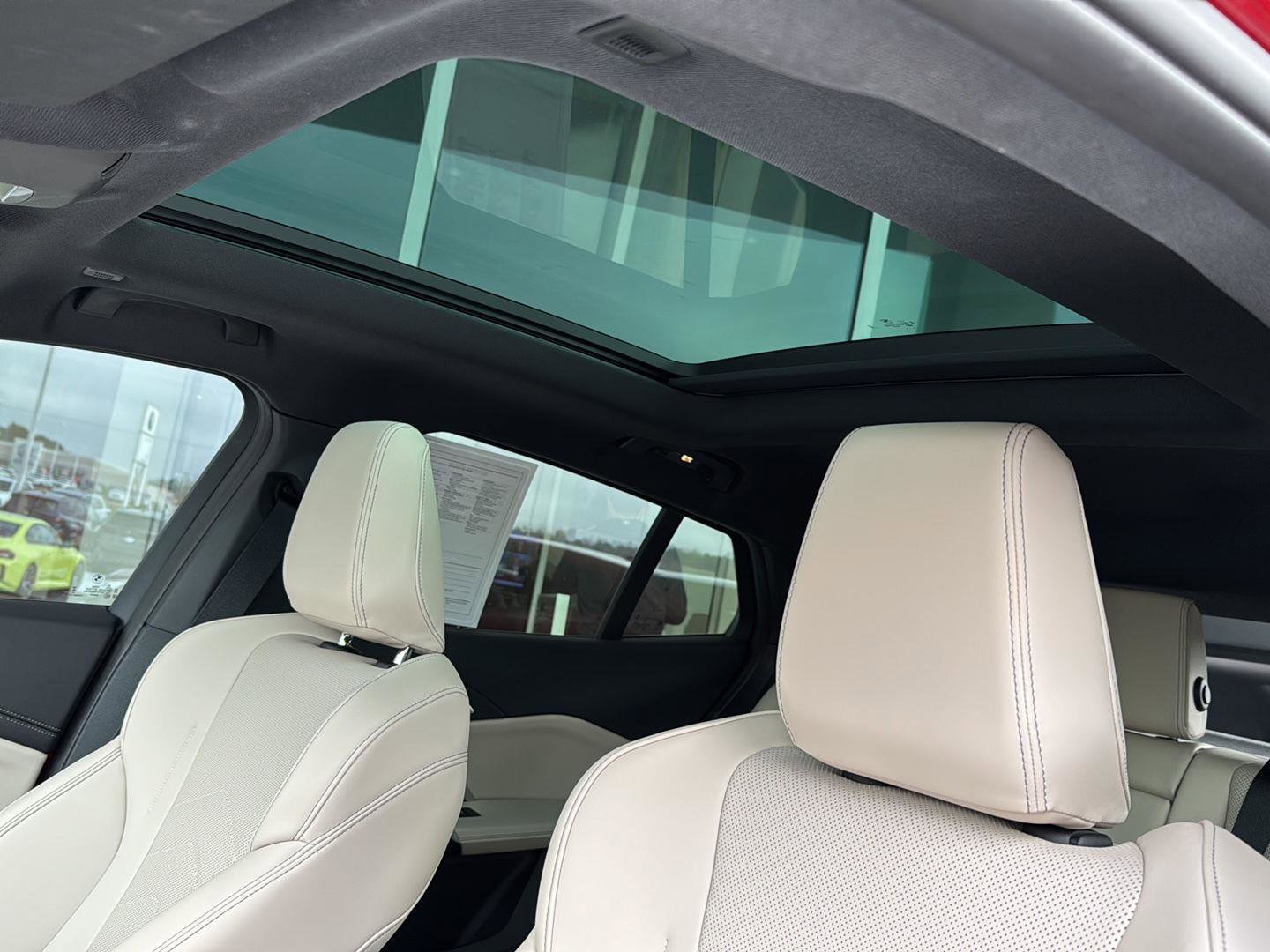 Used 2025 BMW X2 xDrive28i w/ Convenience Package image 25