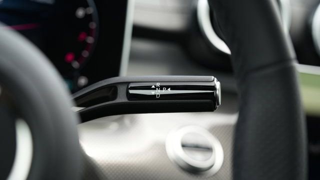 Certified 2025 Mercedes-Benz C 300 4MATIC Sedan image 33