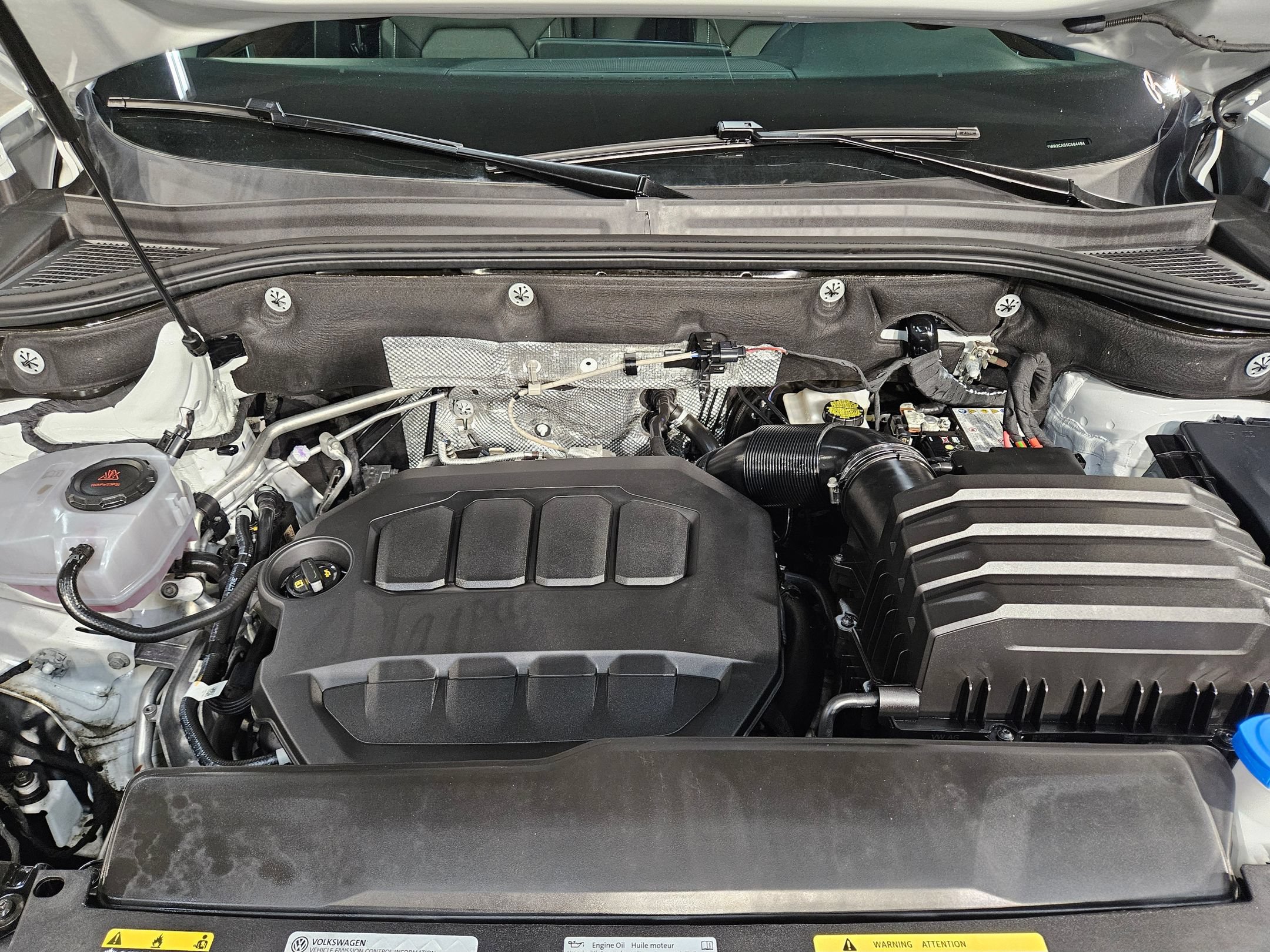 Used 2025 Volkswagen Atlas SE FWD image 19