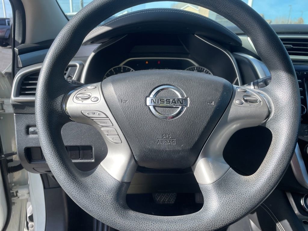 Used 2017 Nissan Murano S image 20