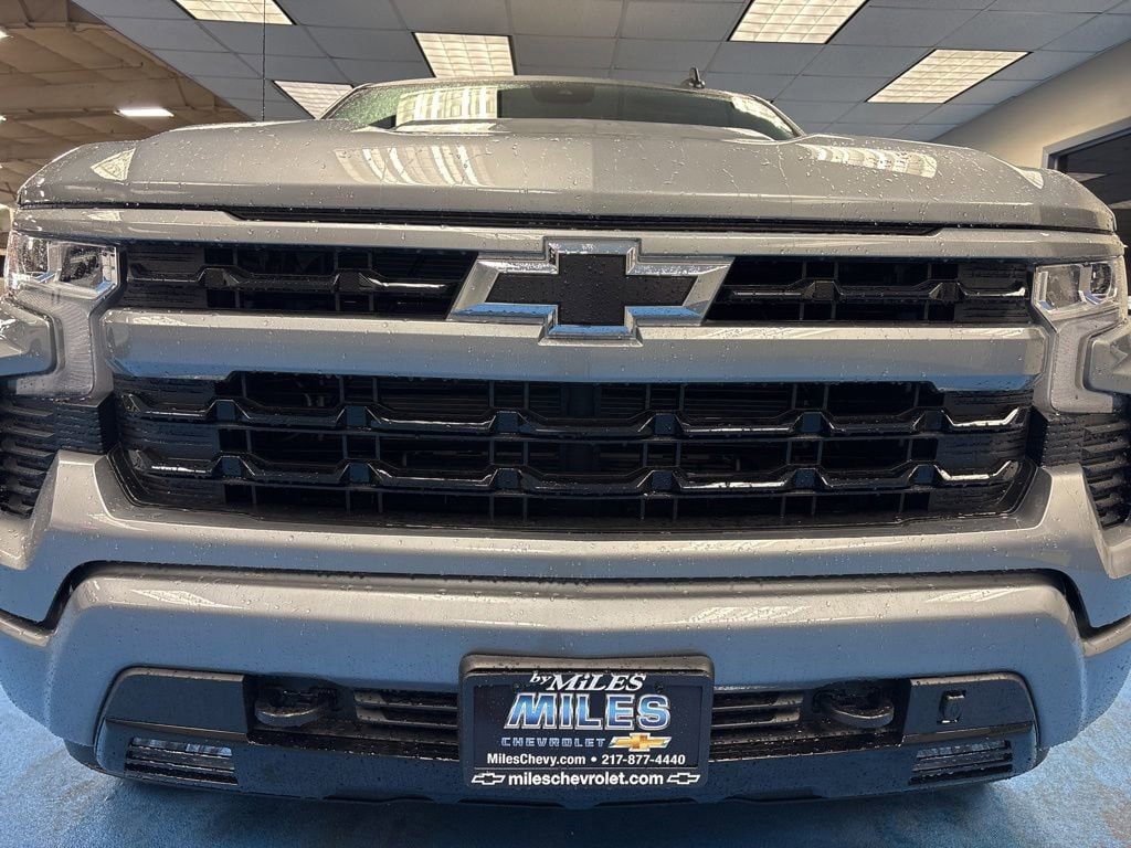 New 2026 Chevrolet Silverado 1500 RST w/ Convenience Package II AWD/4WD image 14
