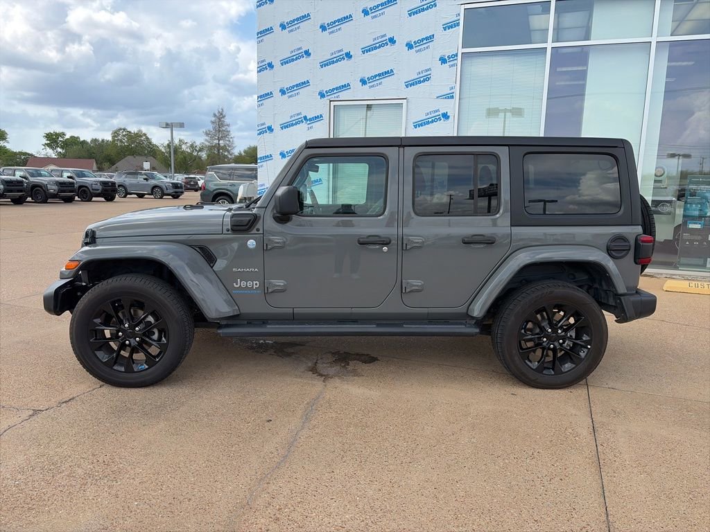 Used 2023 Jeep Wrangler Unlimited Sahara image 2