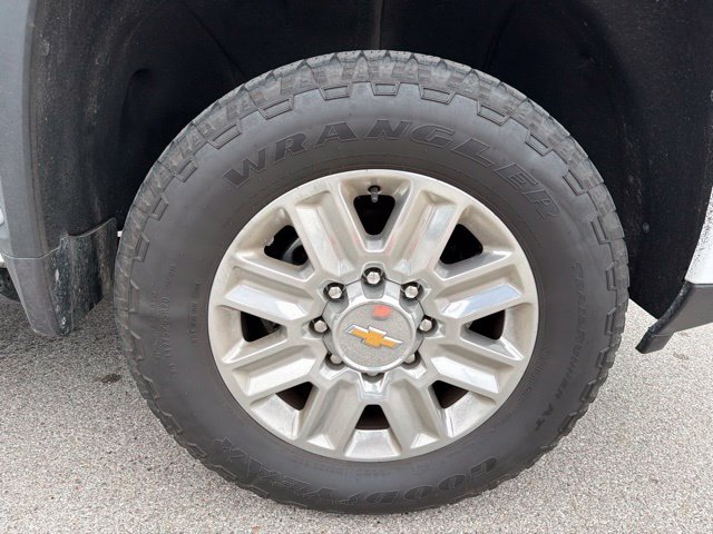 Used 2024 Chevrolet Silverado 2500 High Country AWD/4WD image 26