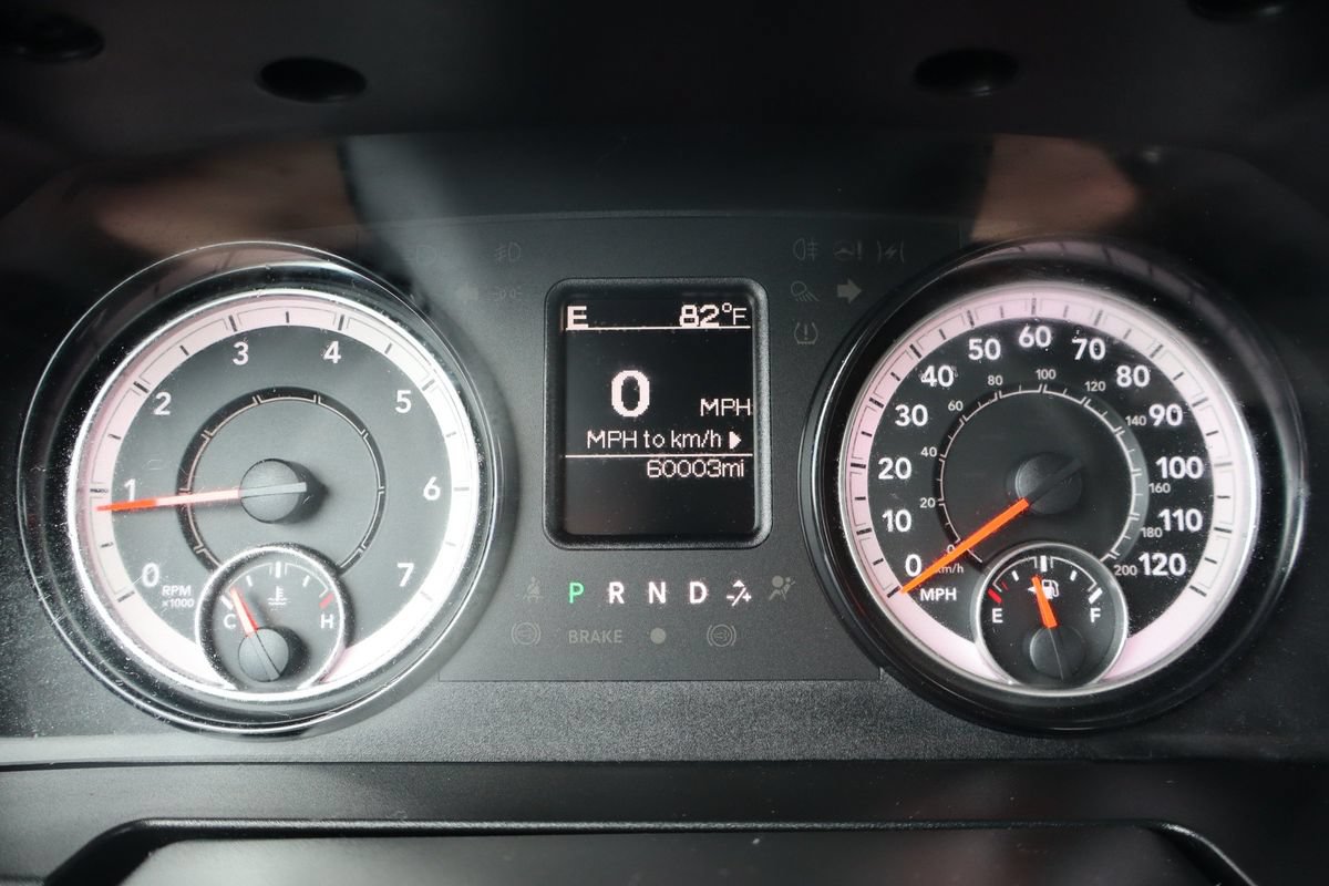 Used 2020 RAM 1500 Classic SLT RWD image 32