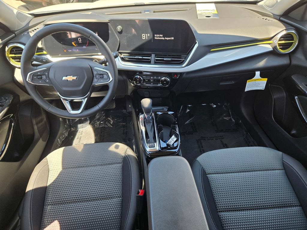 New 2026 Chevrolet Trax LT w/ Driver Confidence Package FWD image 9
