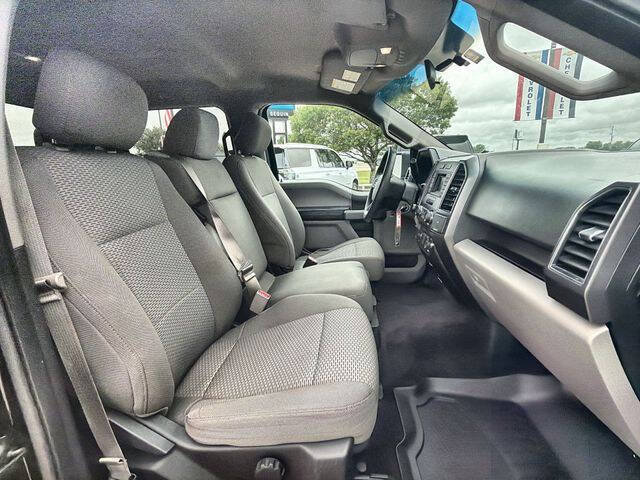 Used 2017 Ford F150 XLT AWD/4WD image 25