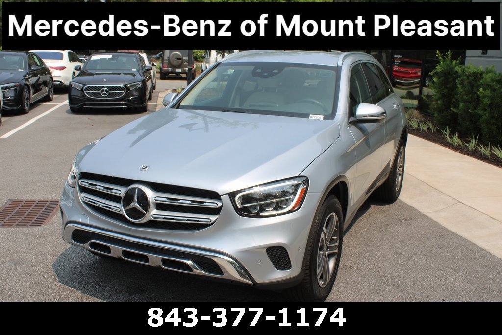Used 2022 Mercedes-Benz GLC 300 4MATIC w/ Driver Assistance Package image 16