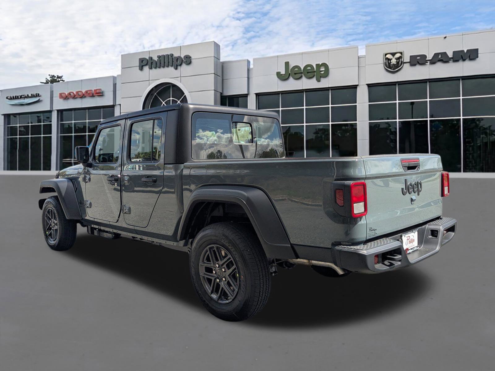 New 2026 Jeep Gladiator Sport image 5