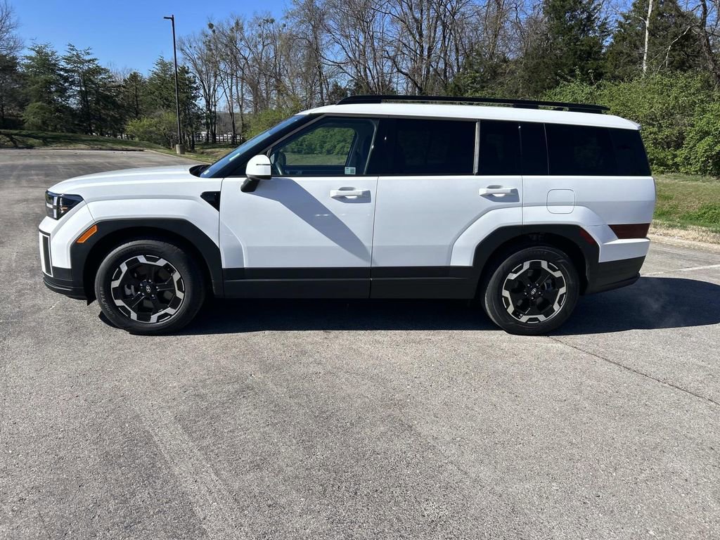 Used 2025 Hyundai Santa Fe SEL image 4