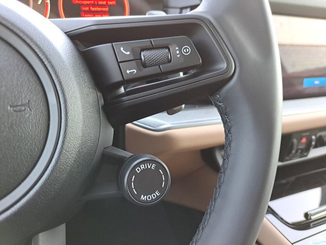 New 2026 Porsche Cayenne image 31