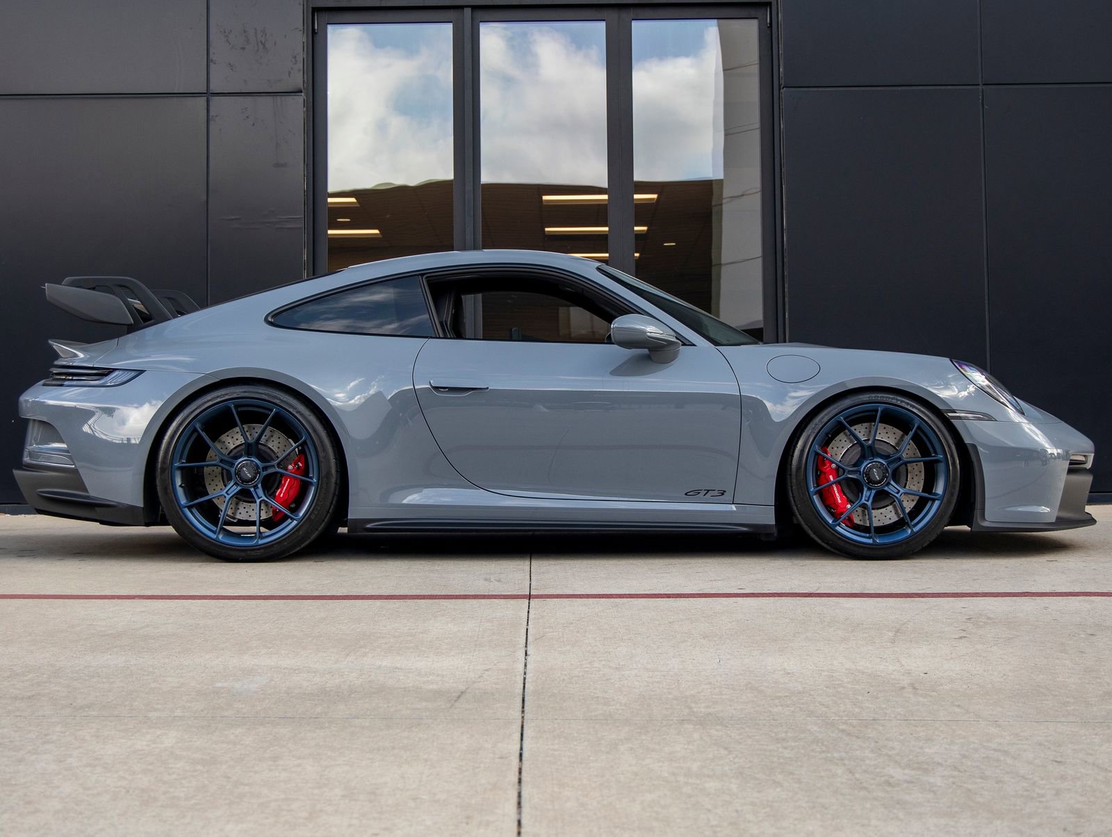 Certified 2024 Porsche 911 GT3 image 12