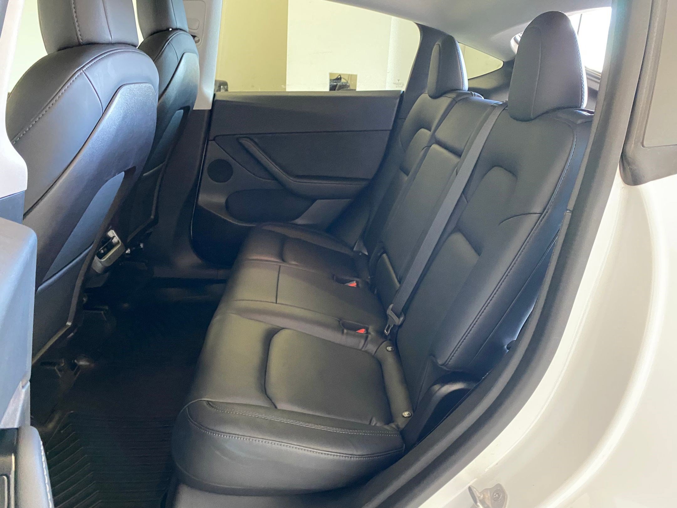 Used 2020 Tesla Model Y Performance image 13