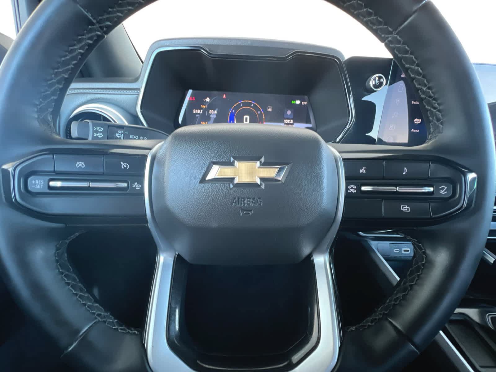 Used 2024 Chevrolet Colorado LT w/ LT Convenience Package RWD image 18