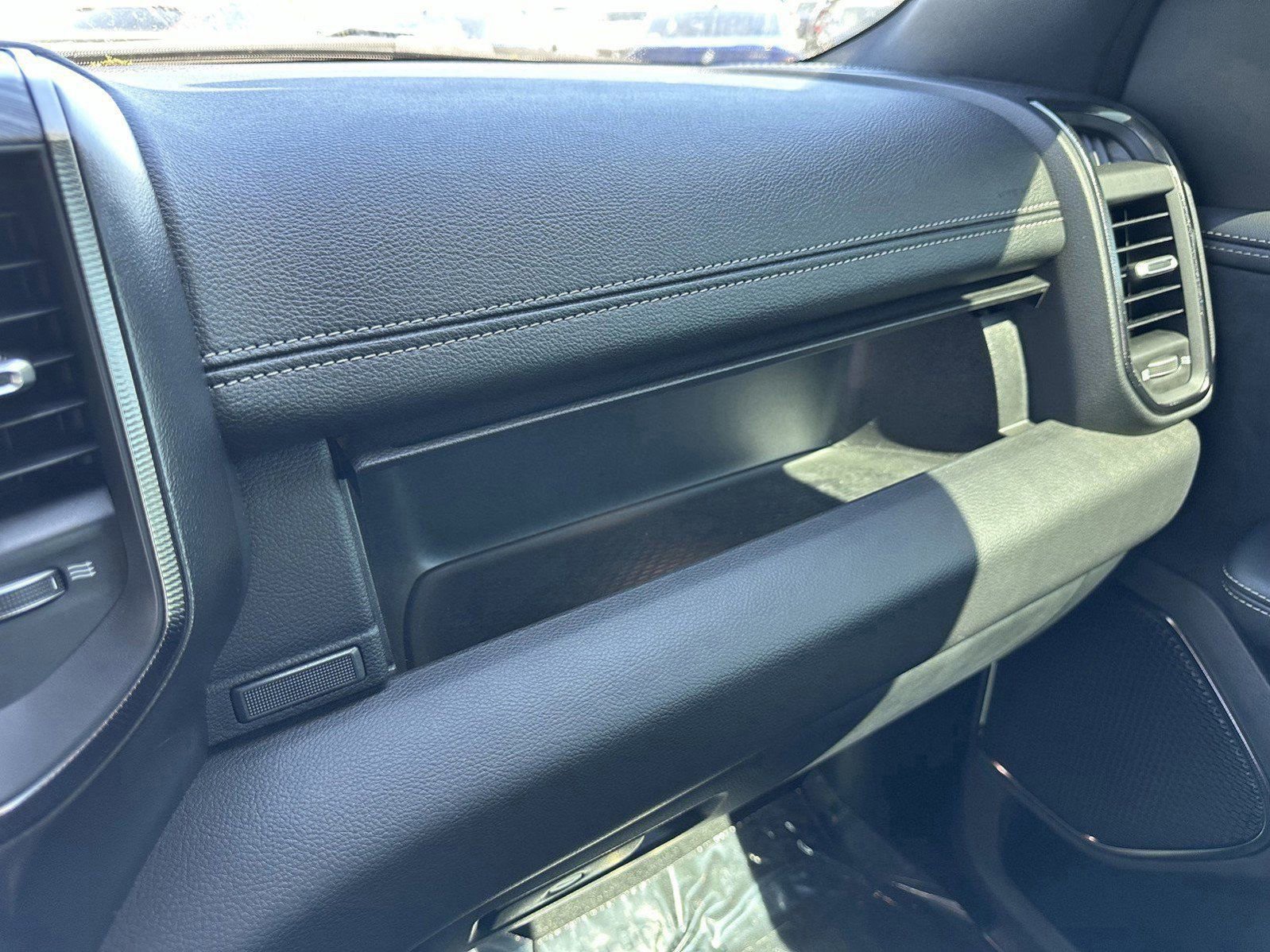 Used 2025 RAM 1500 RHO image 39