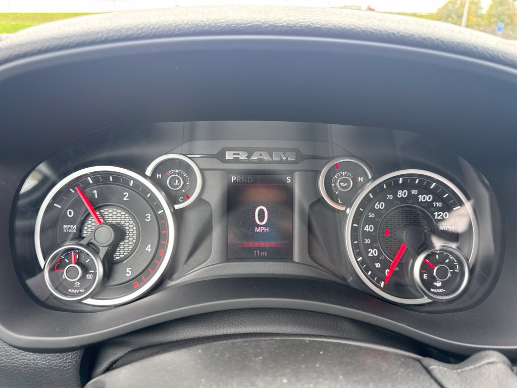 New 2027 RAM 3500 Tradesman AWD/4WD image 17