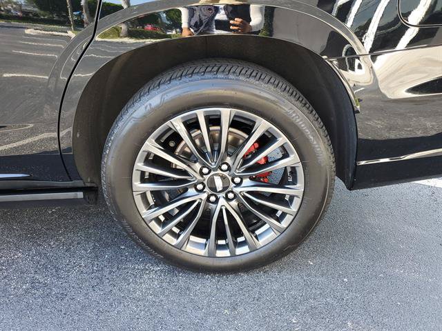 Certified 2023 Cadillac Escalade V AWD/4WD image 14