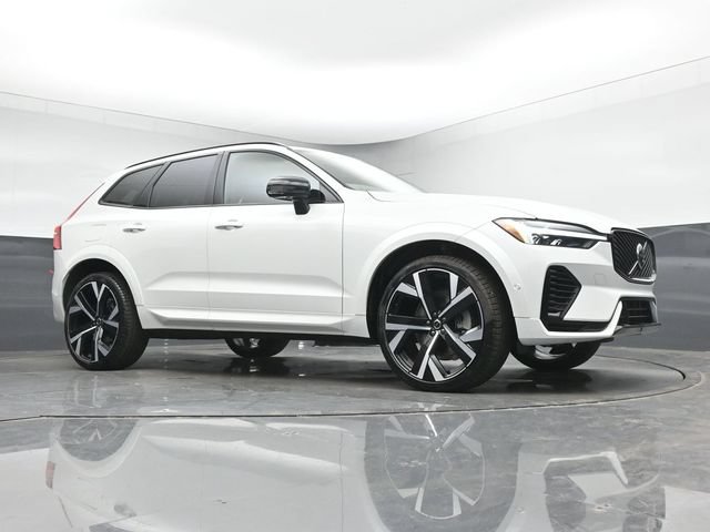 New 2026 Volvo XC60 T8 Ultra w/ Protection Package Premier AWD/4WD image 37