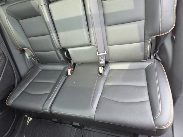 Used 2022 GMC Terrain AT4 w/ Infotainment Package II AWD/4WD image 32