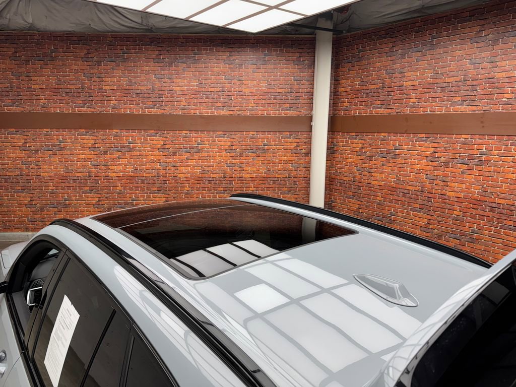 Certified 2026 BMW X5 xDrive50e image 21