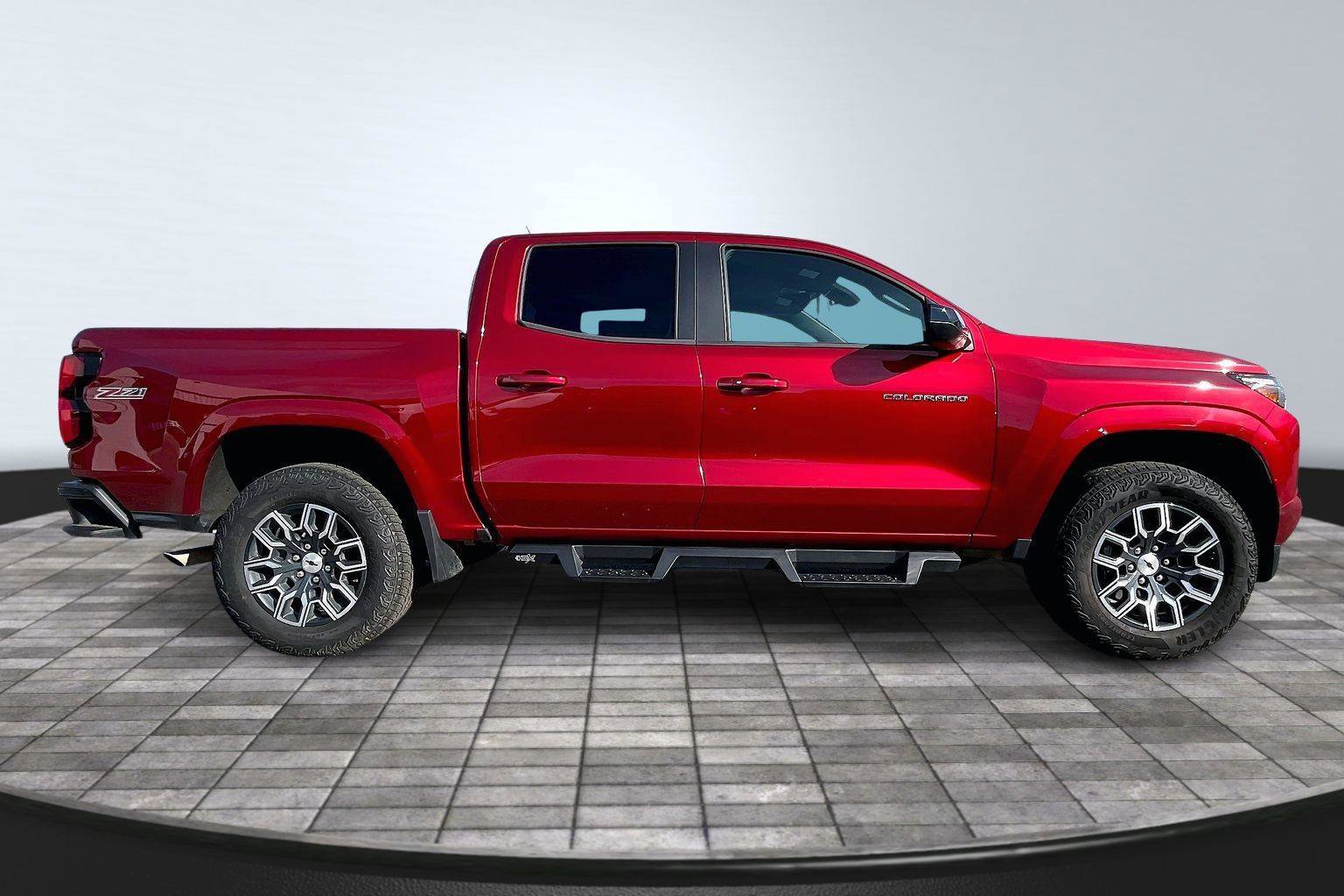 Certified 2024 Chevrolet Colorado Z71 w/ Advanced Trailering Package image 16