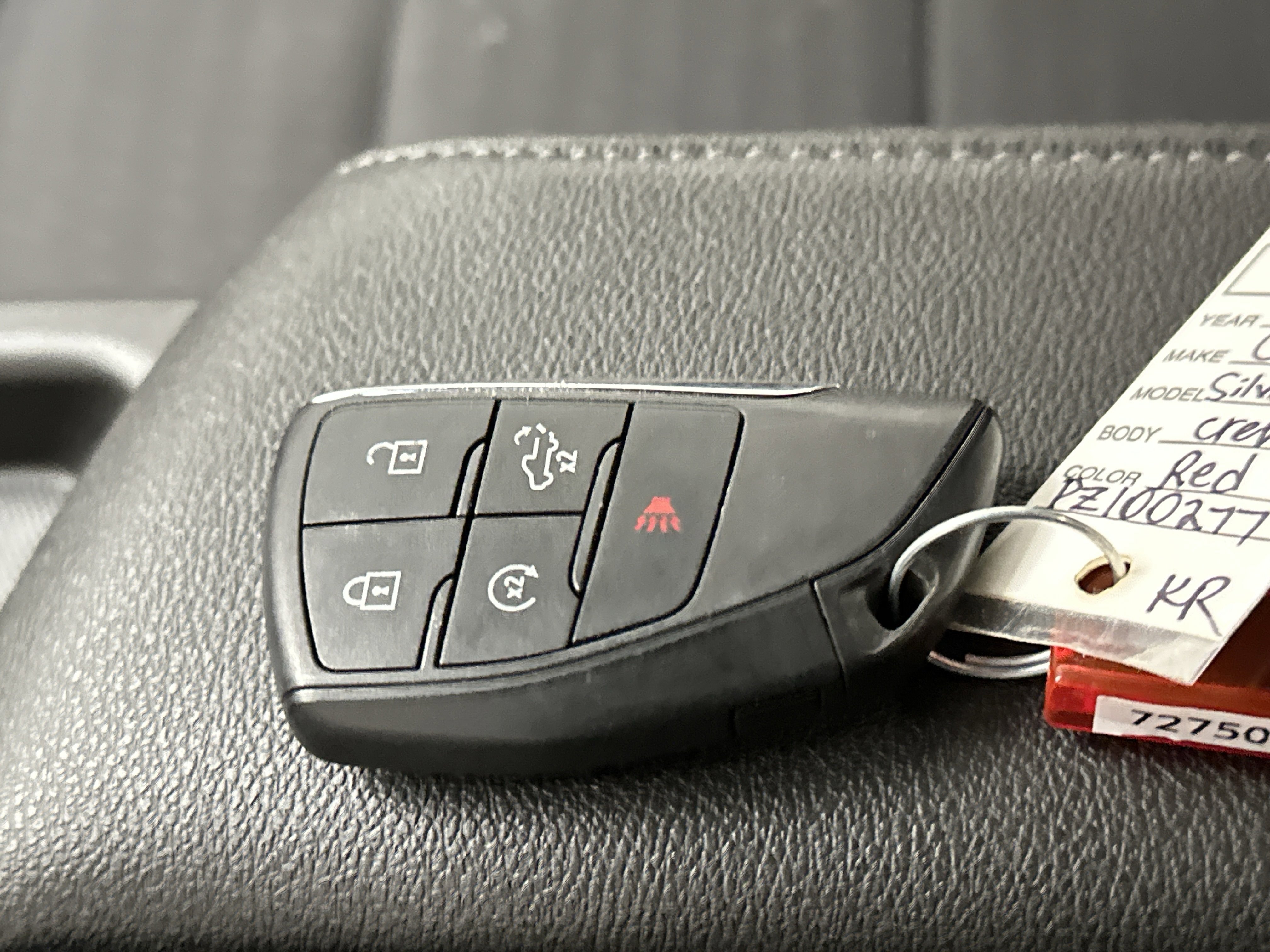 Used 2023 Chevrolet Silverado 1500 LT image 34