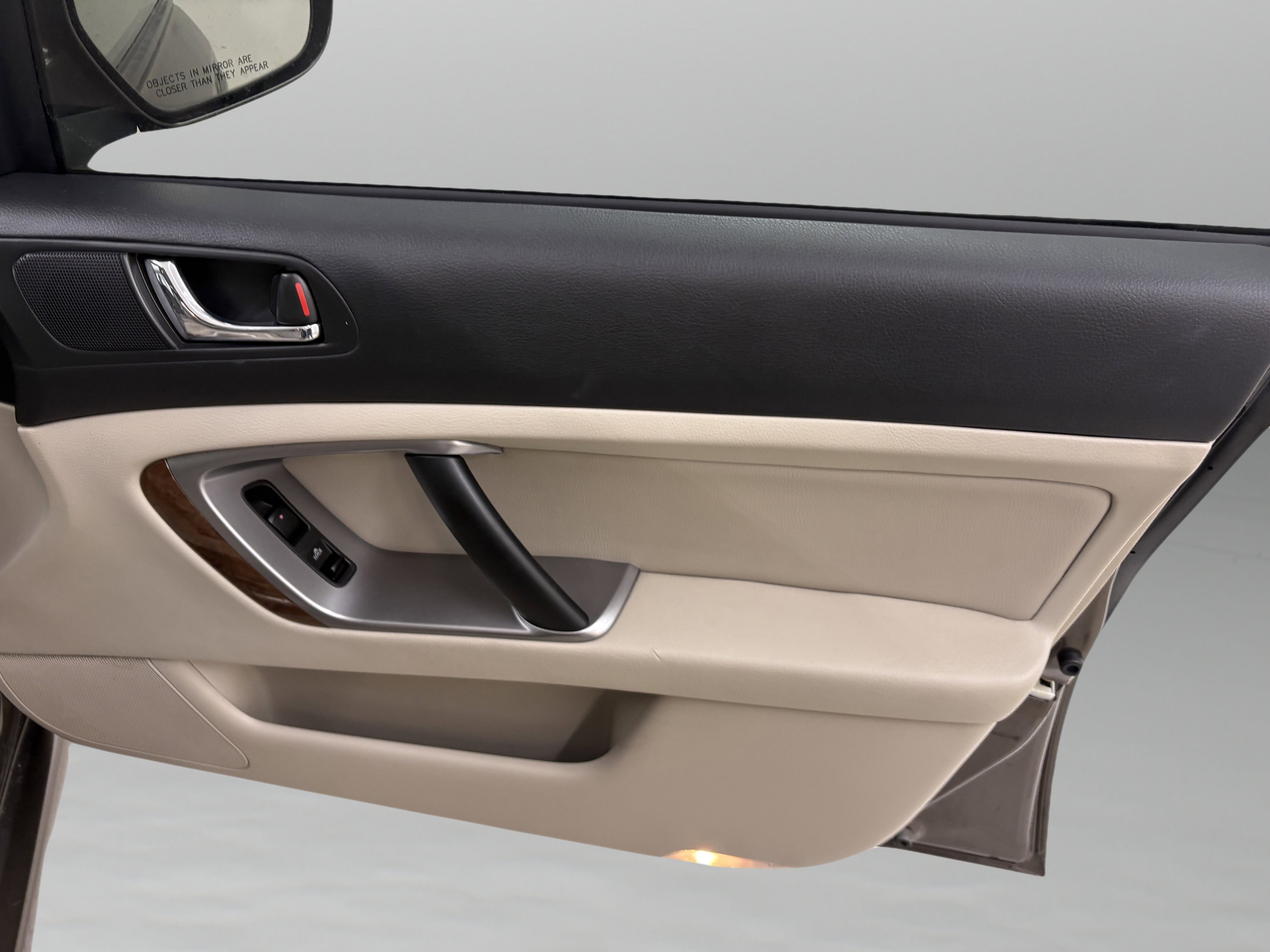 Used 2008 Subaru Legacy 2.5i Limited image 26