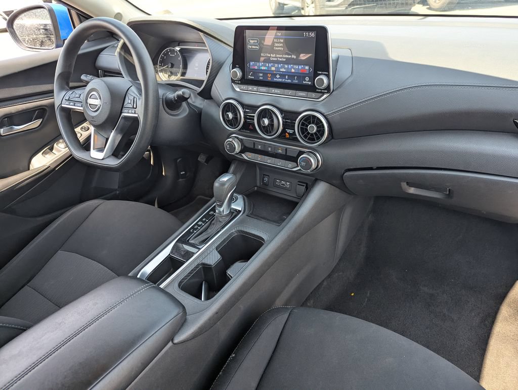 Used 2024 Nissan Sentra SV FWD image 30