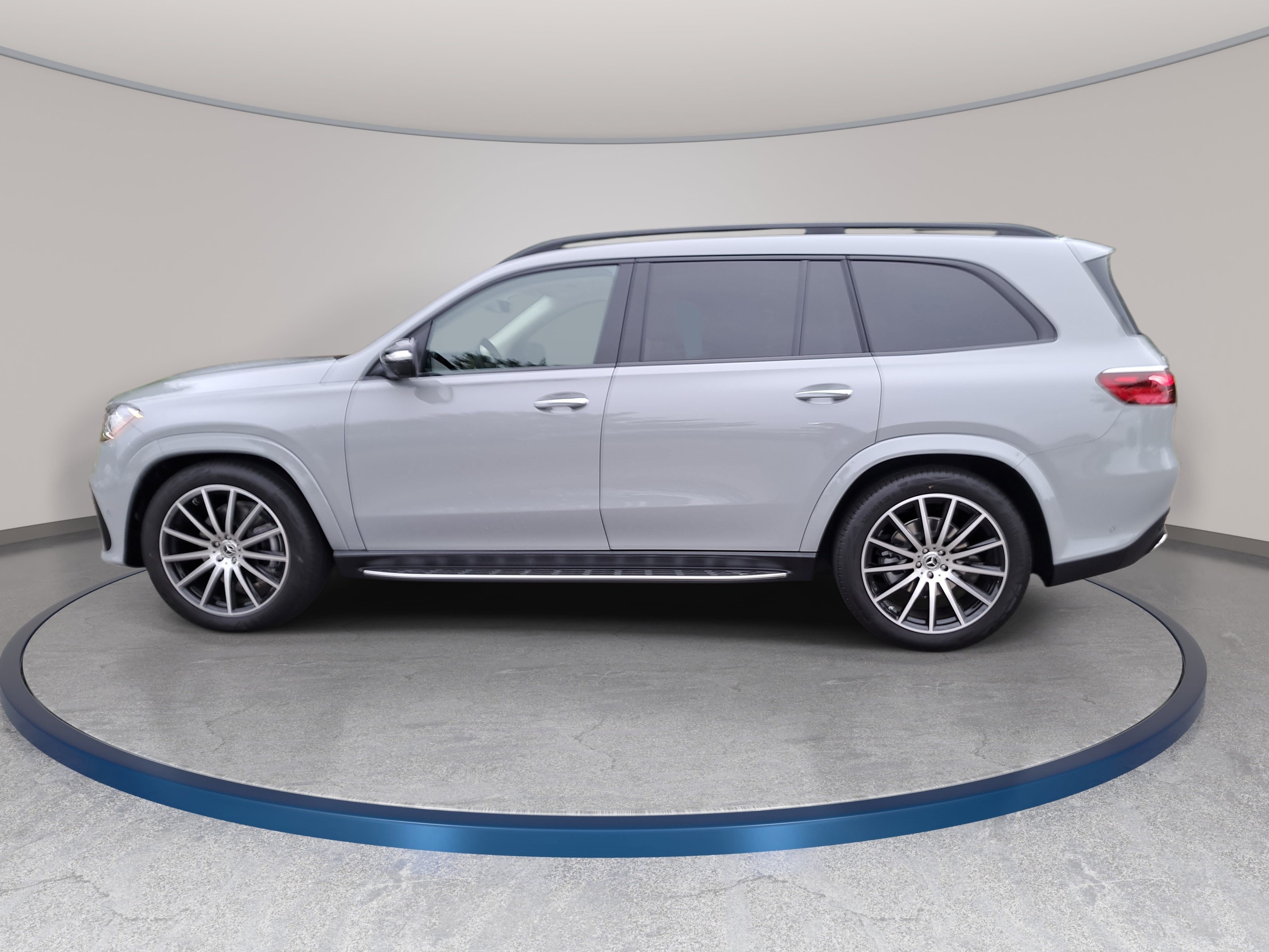 New 2026 Mercedes-Benz GLS 450 4MATIC image 8
