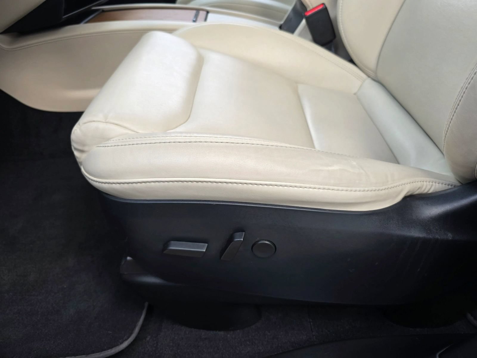 Used 2020 Tesla Model X Long Range AWD/4WD image 26