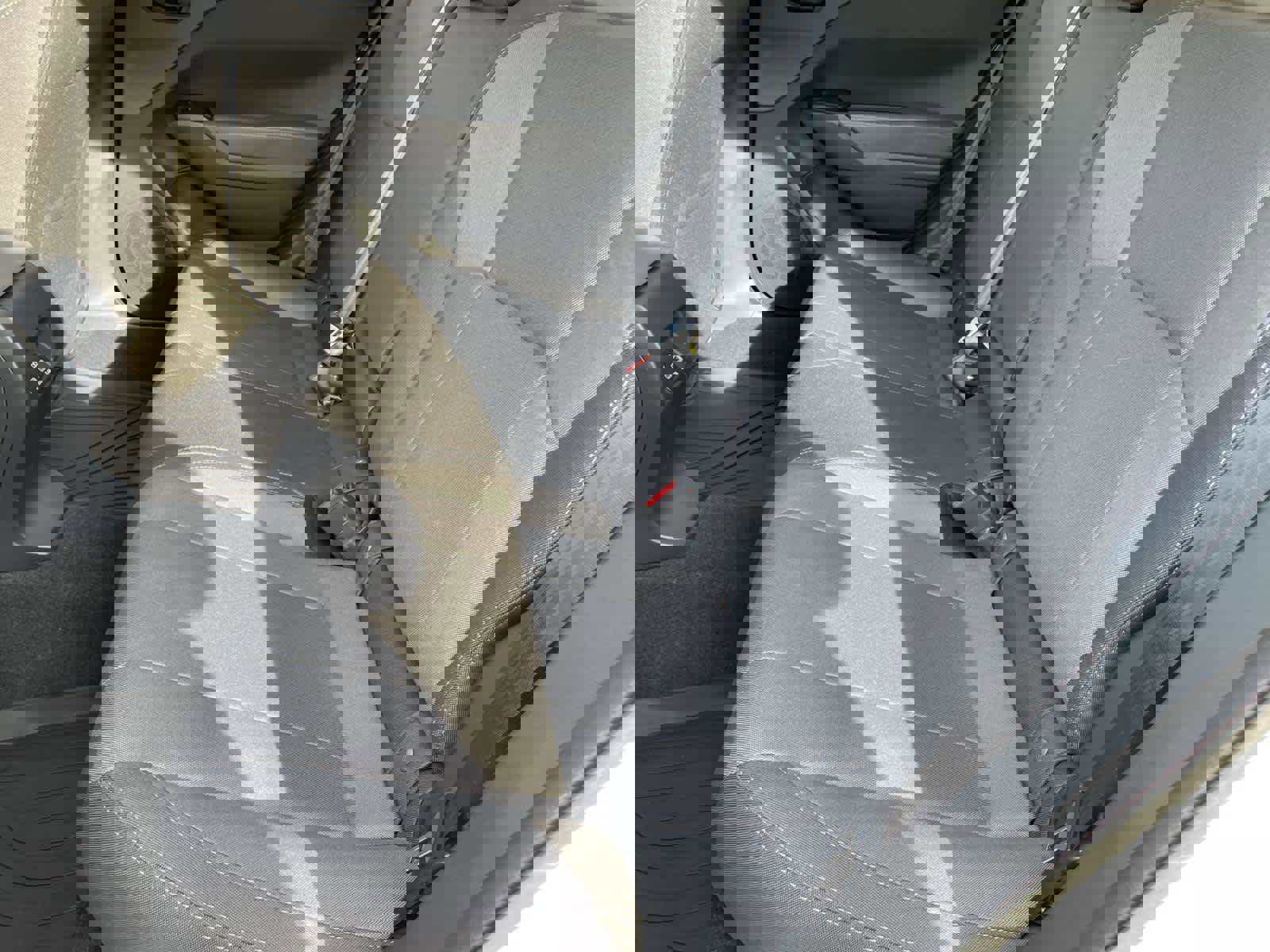 Used 2025 Subaru Crosstrek 2.0i Premium image 15