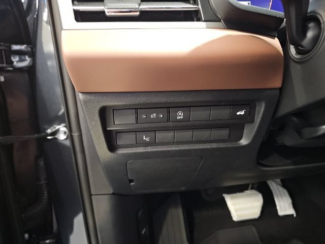 New 2026 Mitsubishi Outlander SEL AWD/4WD image 13