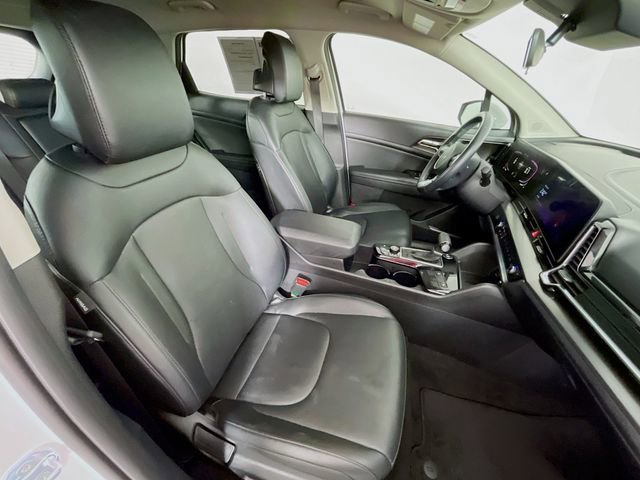 Used 2023 Kia Sportage EX image 29