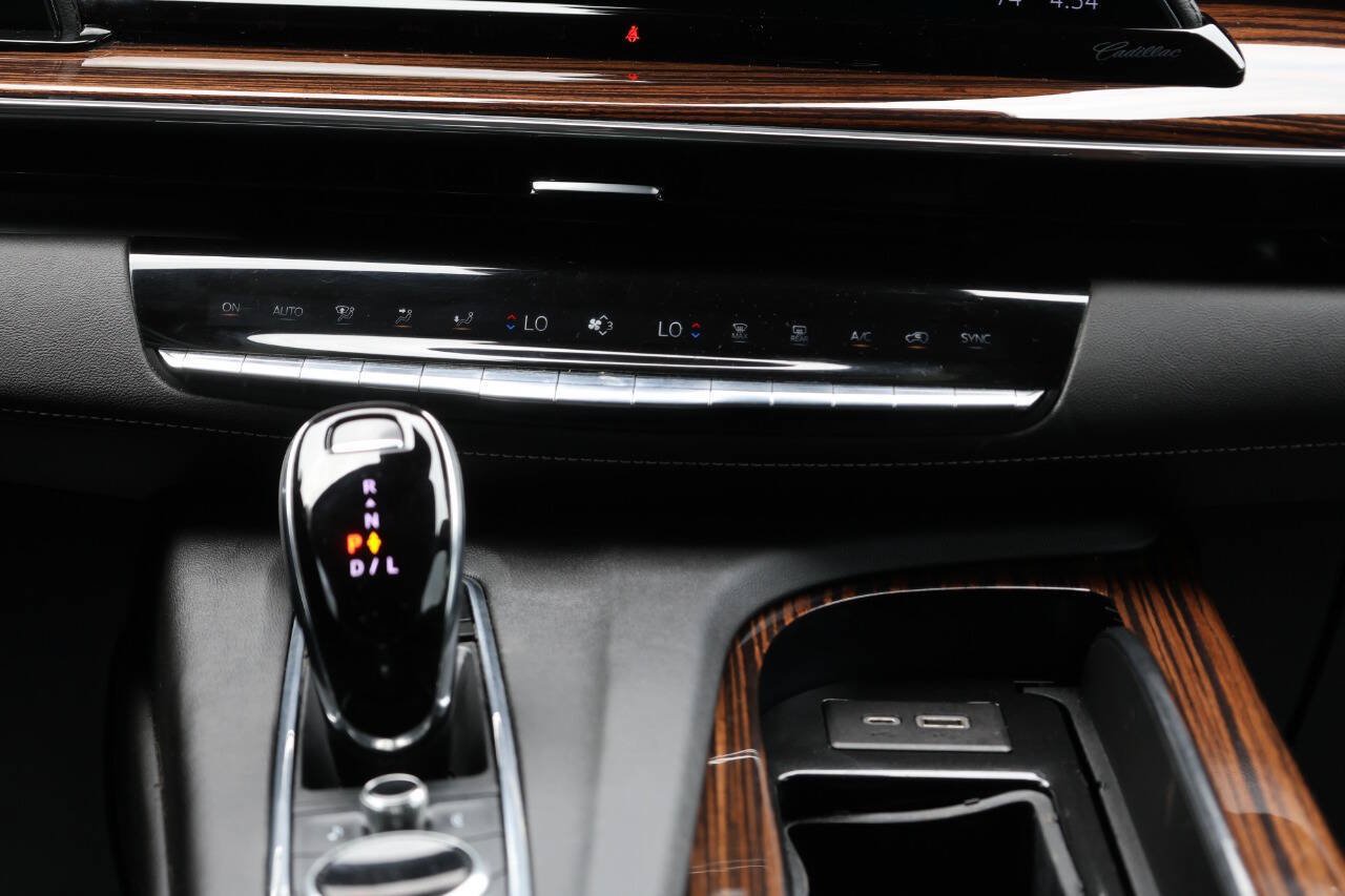 Used 2023 Cadillac Escalade ESV Premium Luxury AWD/4WD image 22