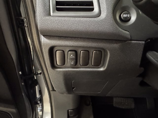 Used 2025 Mitsubishi Outlander Sport ES AWD/4WD image 10